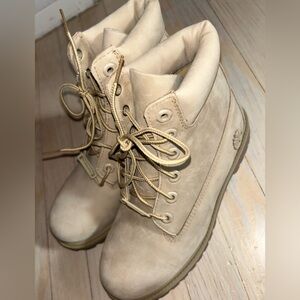 Timberland Women's Cream Suede Combat Boots